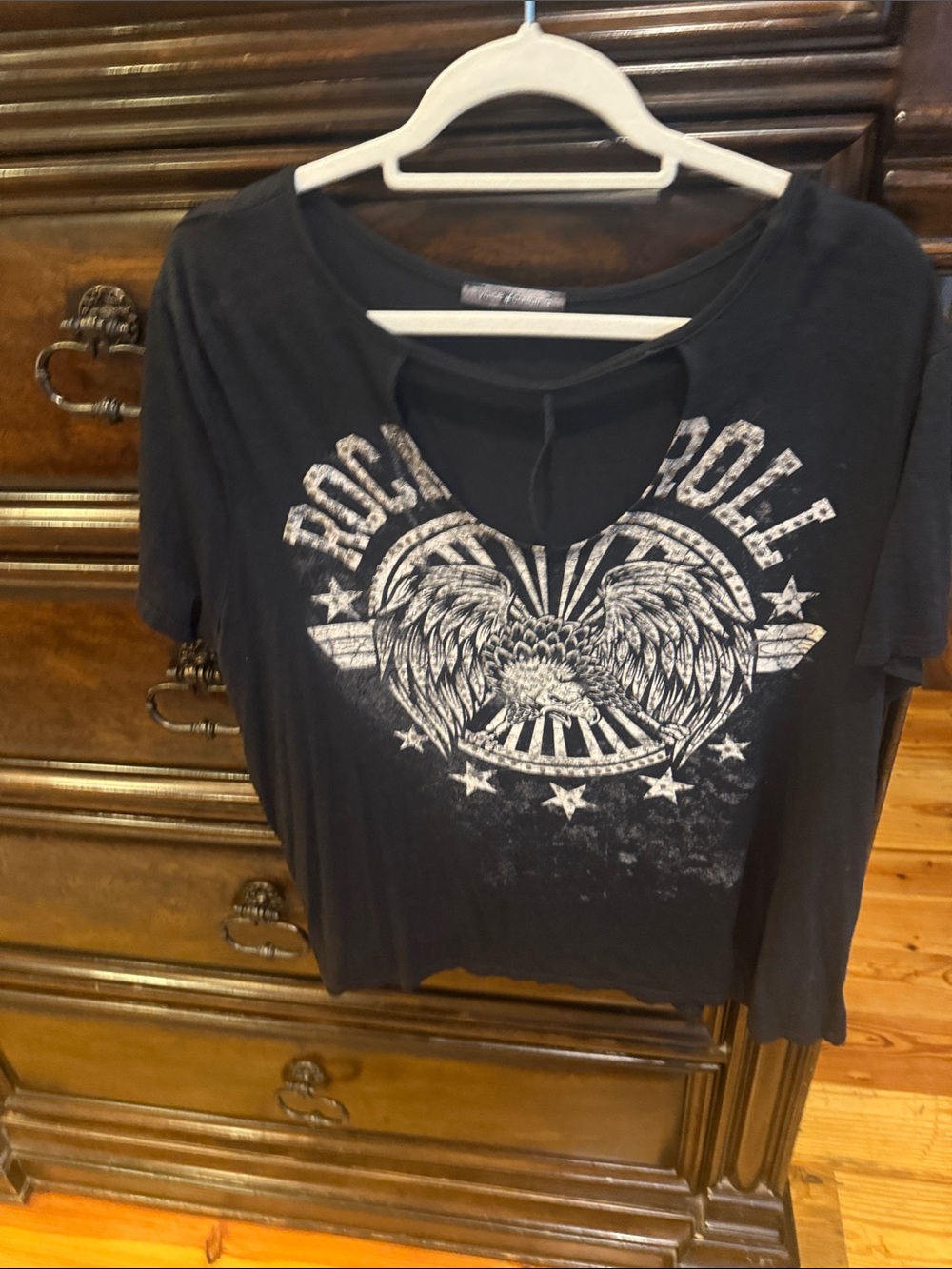 Vocal Black Short-Sleeve Graphic Tee with Winged Heart Cutout